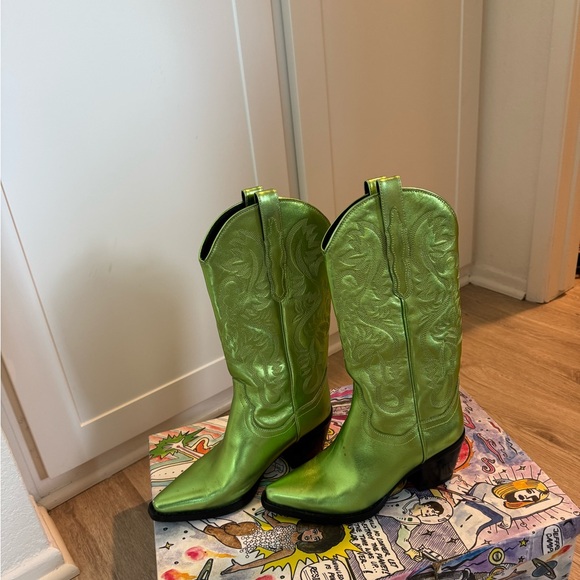 Jeffrey Campbell Green Cowboy Boots - Picture 1 of 3
